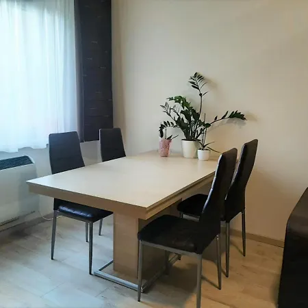 Tagas Az Egyetem Szomszedsagaban Apartmán *